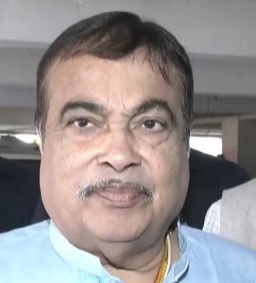 प्रधानमंत्री से समय मिलते ही नयी दिल्ली-देहरादून वाया सहारनपुर 6-लेन एक्सप्रेस-वे का उद्घाटन होगा : गड़करी