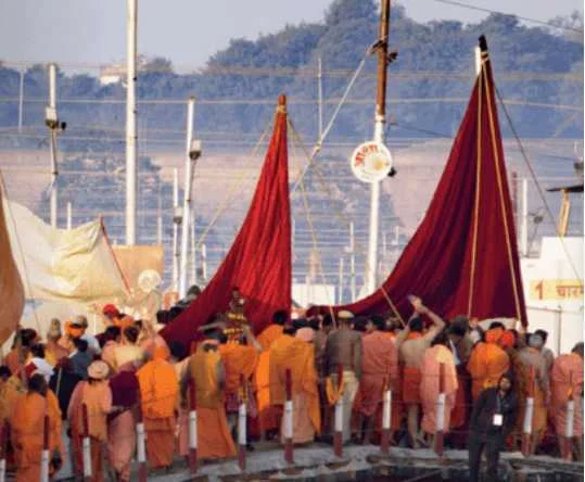 मेला प्राधिकरण ने अविमुक्तेश्वरानंद से मांगा शंकराचार्य होने के प्रमाण