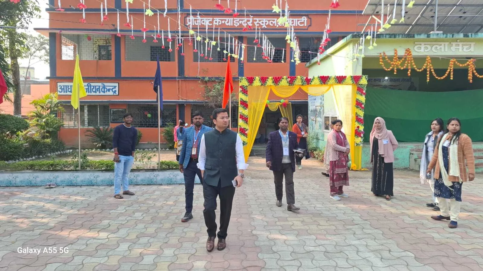 बिहार में कड़ी सुरक्षा के बीच इंटर परीक्षा शुरू, 13.17 लाख से अधिक छात्र शामिल