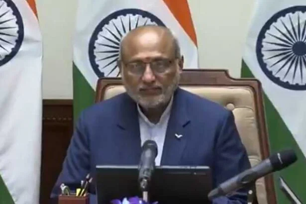 हरिवंश ने राज्यसभा की सदस्यता की शपथ ली