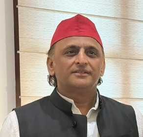 मोदी सरकार का काउंटडाउन शुरु हो चुका है: अखिलेश